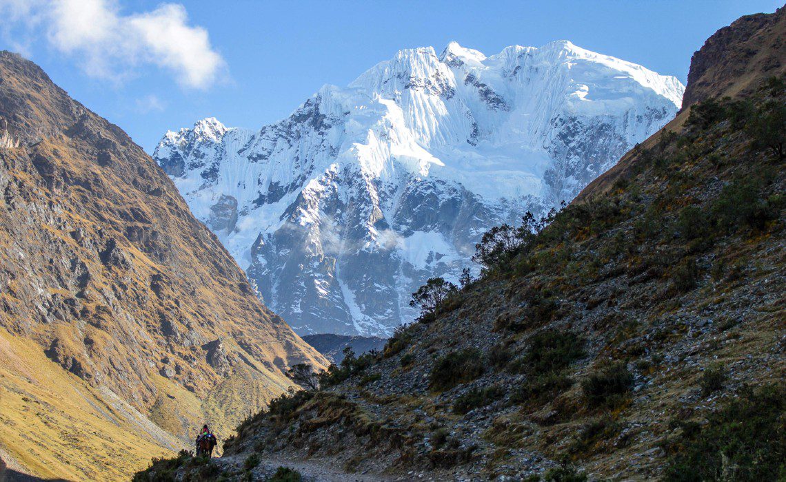 SALKANTAY mountain trek