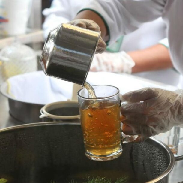 Recipe how to make Peruvian emoliente