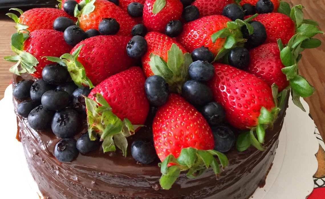 Olivia Tortas dark chocolate cake Olivia Tortas dark chocolate cake