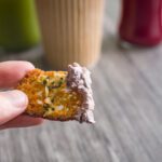 tostadas-de-ajo-y-oregano-con-queso-de-aceitunas