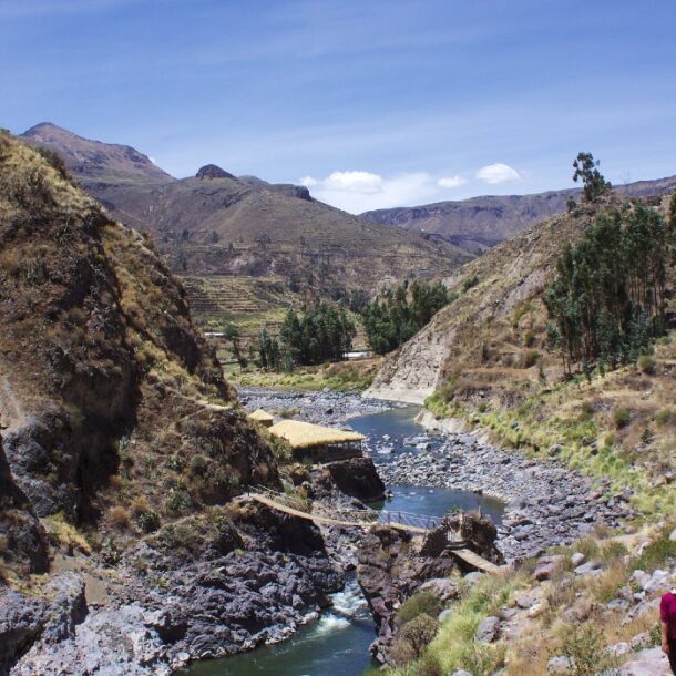 colca canyon traveling to Peru