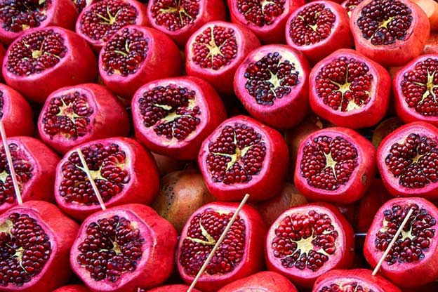 pomegranates pomegranates