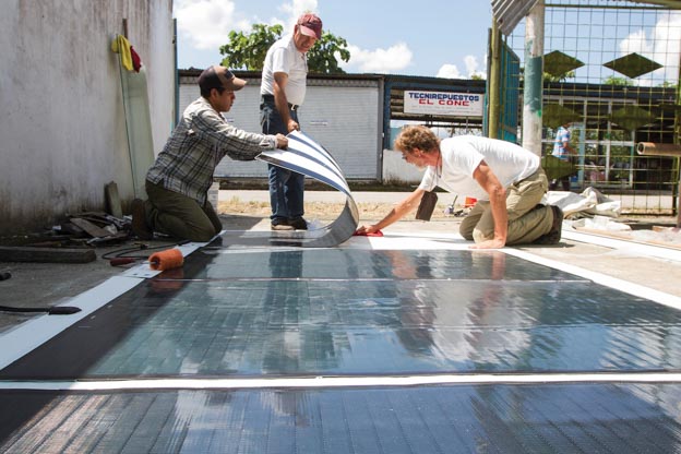 solar canoe