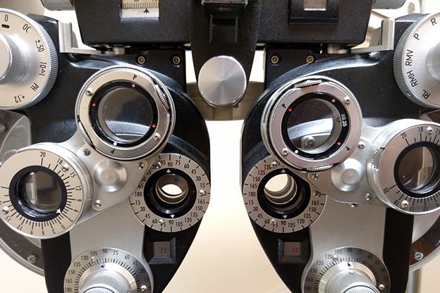 optometrist ophthalmologist