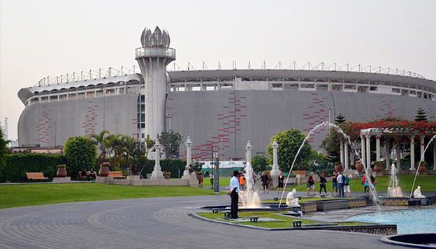 estadio nacional de lima
