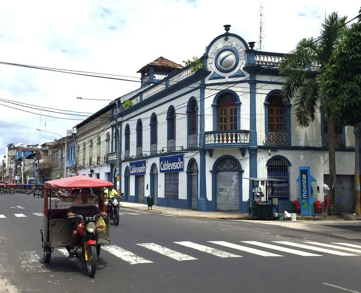 iquitos street