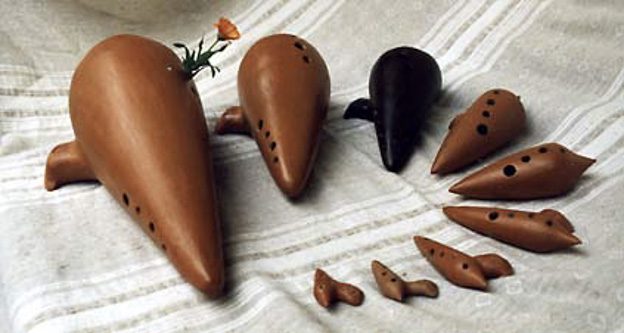 ocarinas