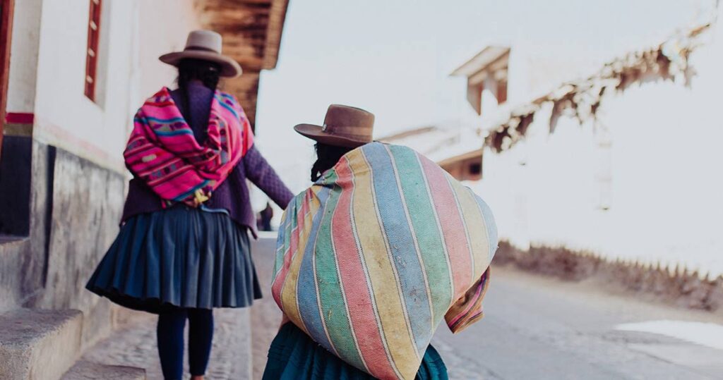 women in cusco