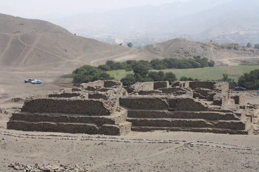 Huaca-El-Paraíso-callao