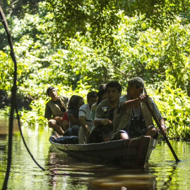 tourists amazon peru