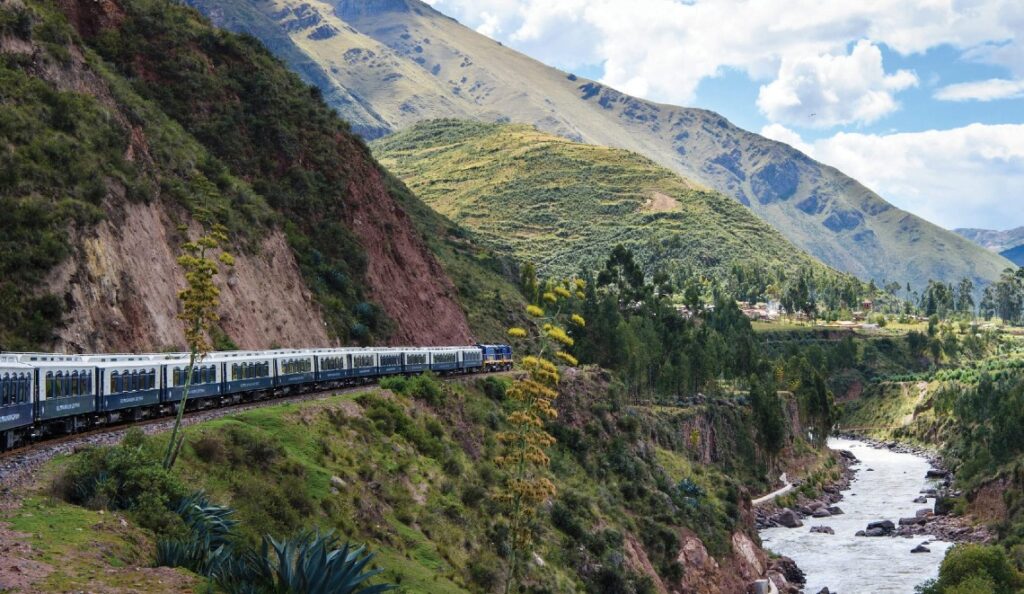 Beldmond Andean Explorer Cusco Puno Peru