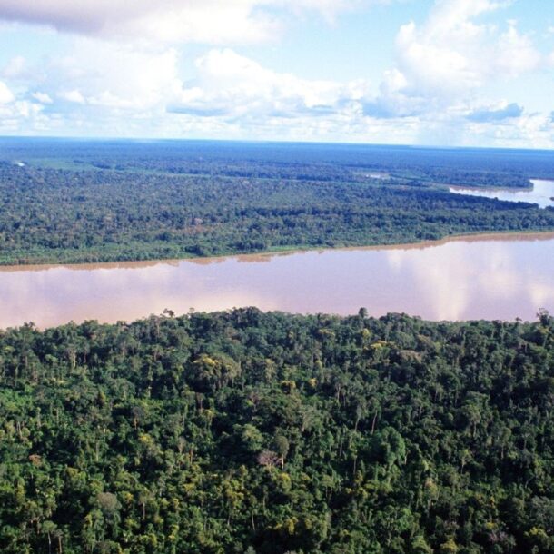 amazon river tourism