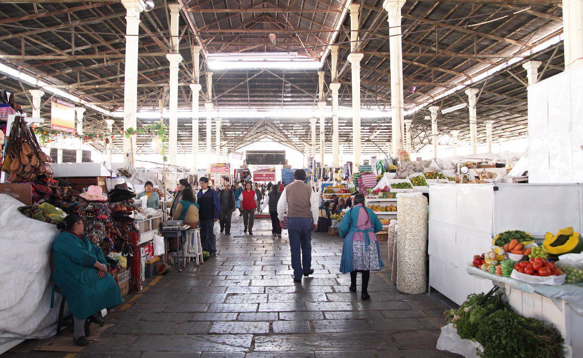 cusco market Phillip Nguyen cusco market