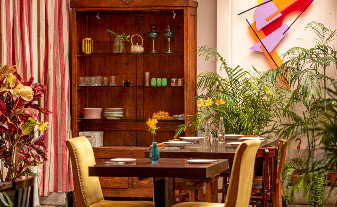 restaurant