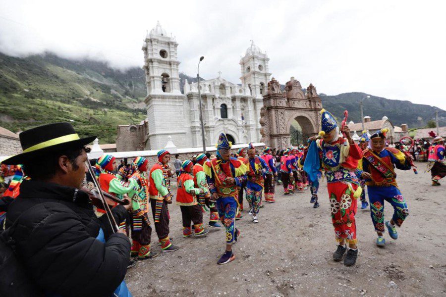 santuario-virgen-de-cocharcas-andahuaylas