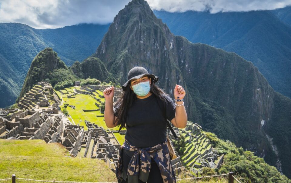 video stranger in machu picchu