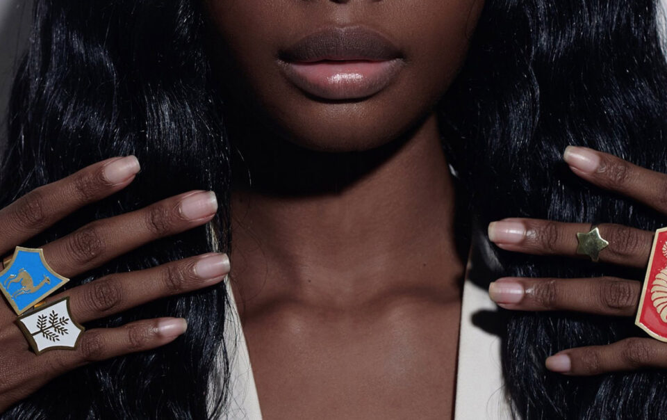 Peruvian Crest Stings | Photo courtesy of Cornelio Borda®