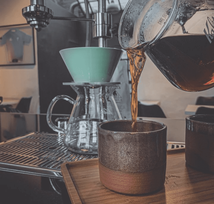 Pouring coffe